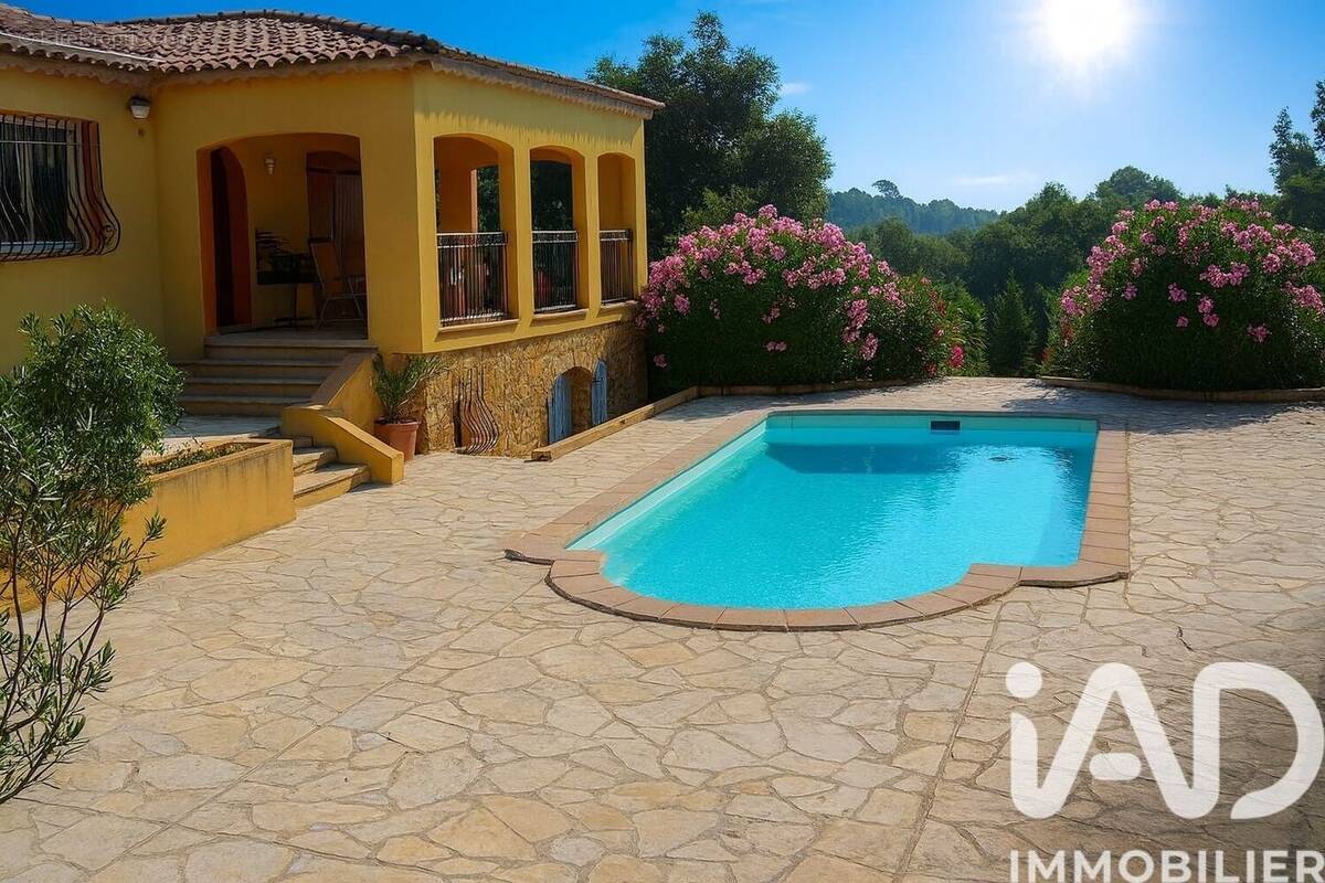 Photo 1 - Maison à MANDELIEU-LA-NAPOULE