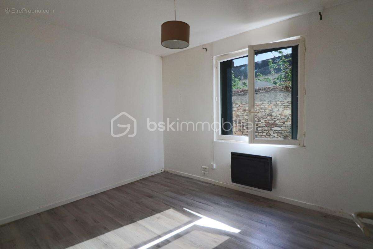 Appartement à PUSSAY