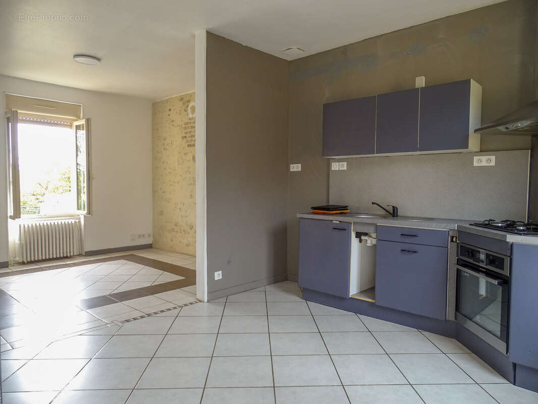 Maison en centre bourg - photo 4