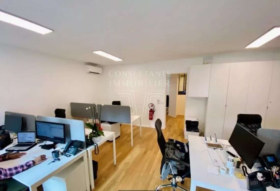 Bureaux  Malesherbes Jouffroy - photo 6