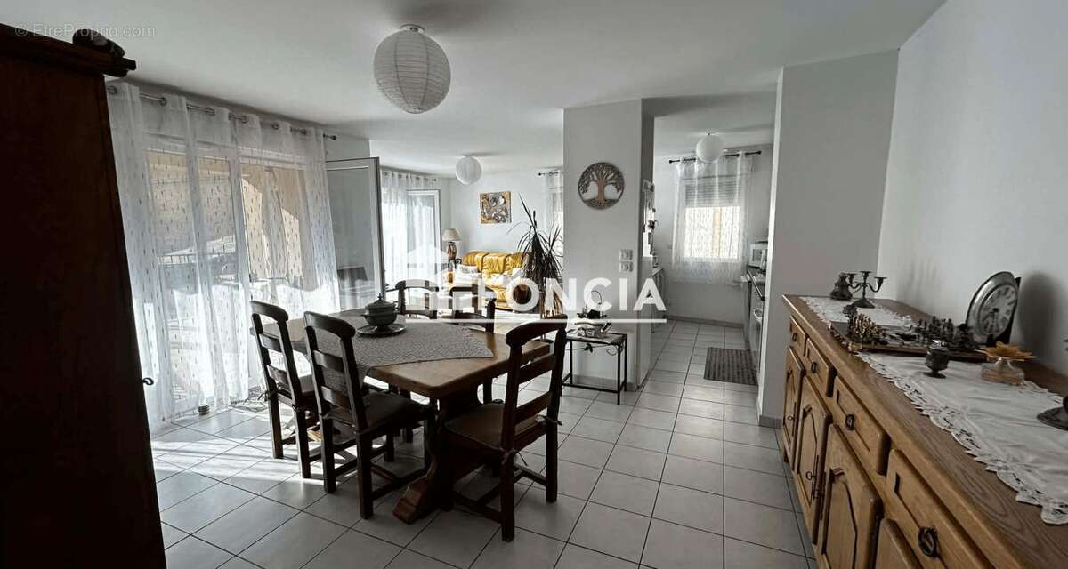 Appartement à FLORENSAC