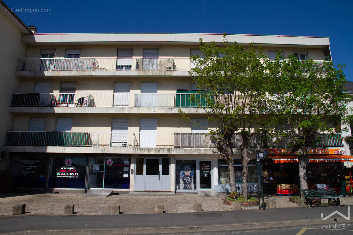 Appartement à CORBEIL-ESSONNES
