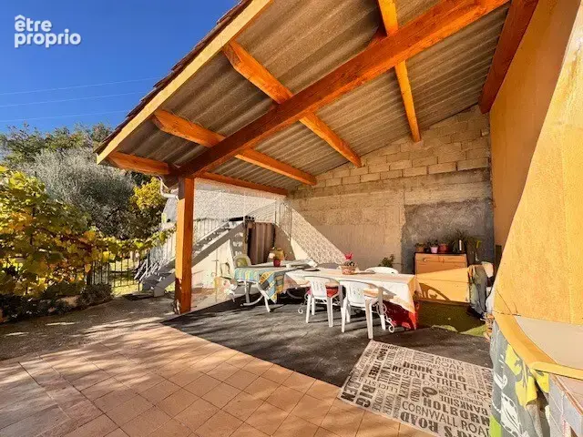 Maison jumelée 2/3 pièces sur 1600m2 - Lucéram - - photo 2