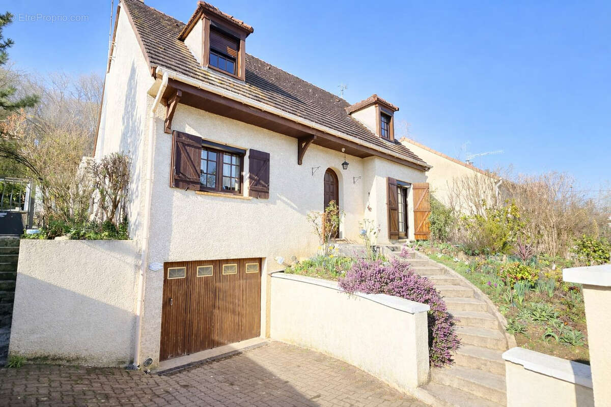 Maison à LA FERTE-SOUS-JOUARRE