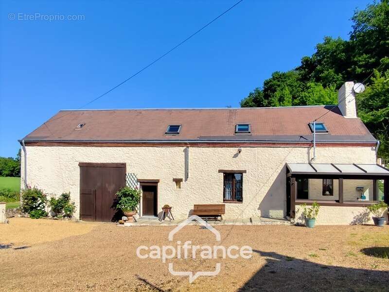 Maison à SAVIGNY-SUR-BRAYE