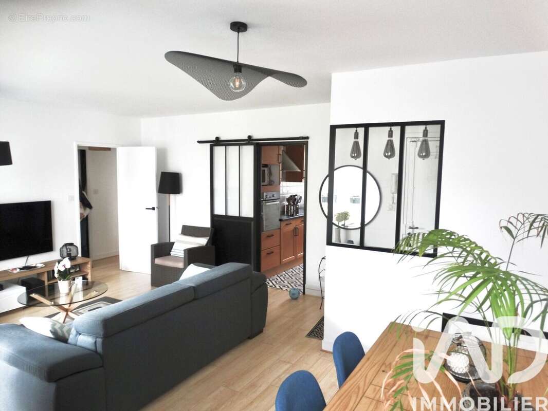 Photo 6 - Appartement à LA CELLE-SAINT-CLOUD