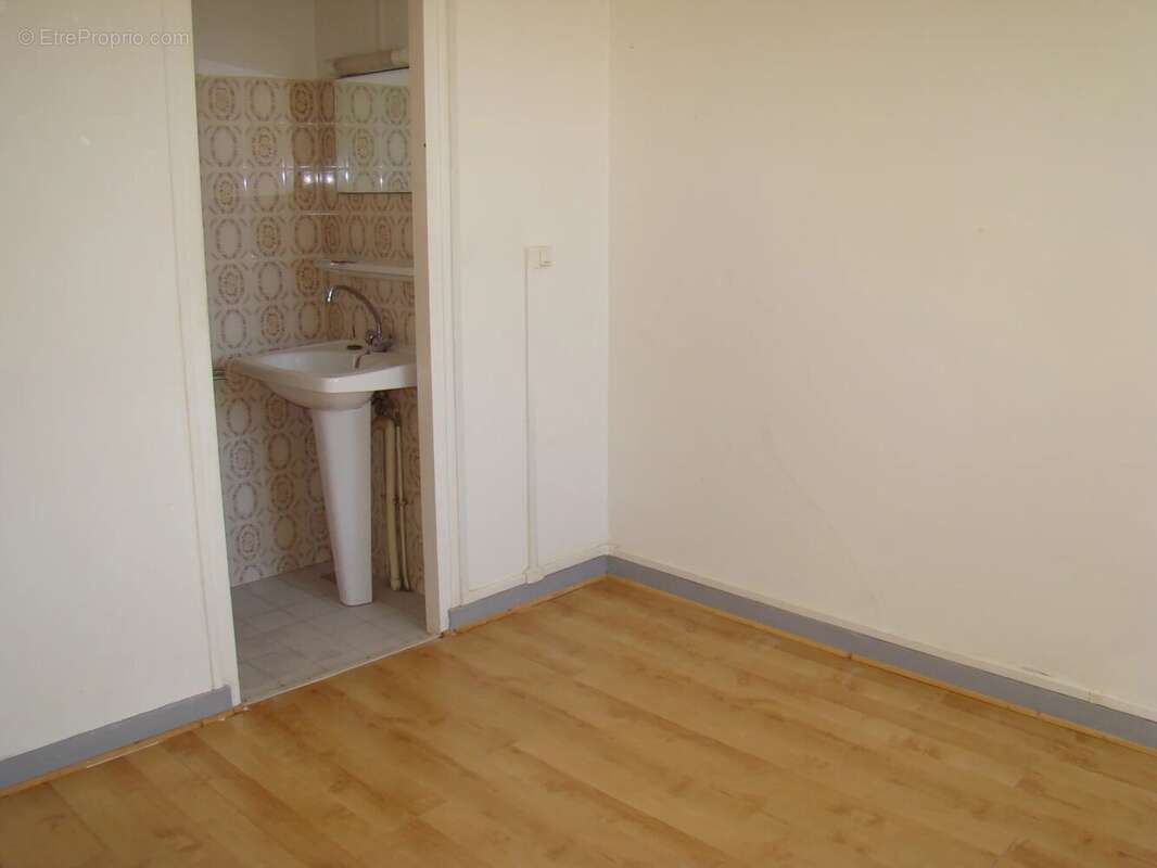 Appartement à GENCAY