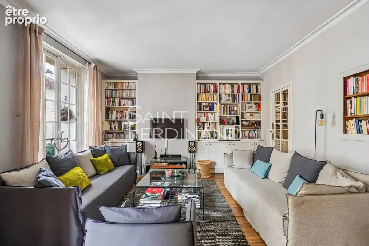 Appartement à NEUILLY-SUR-SEINE