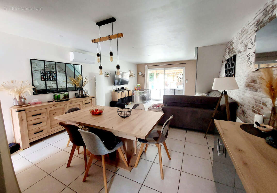 Maison à BELIN-BELIET