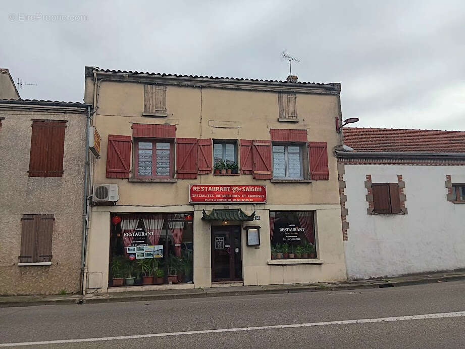 Maison à CASTELSARRASIN