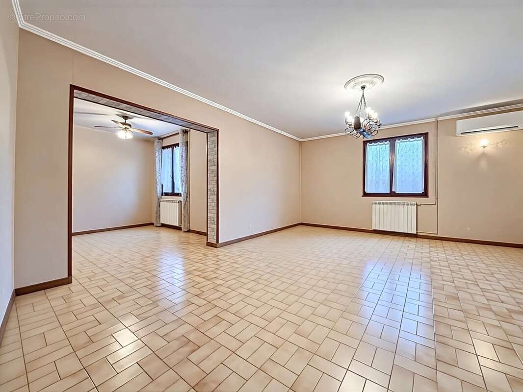 Maison à LES PENNES-MIRABEAU