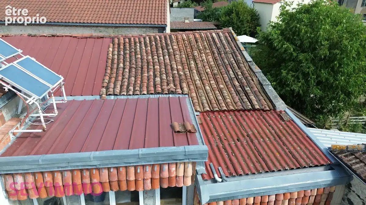 Sardon maison de village avec petit terrain - photo 5