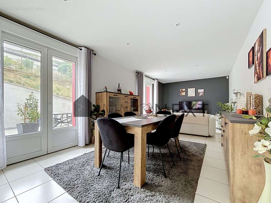 Maison 134 m² à Knutange  - photo 4