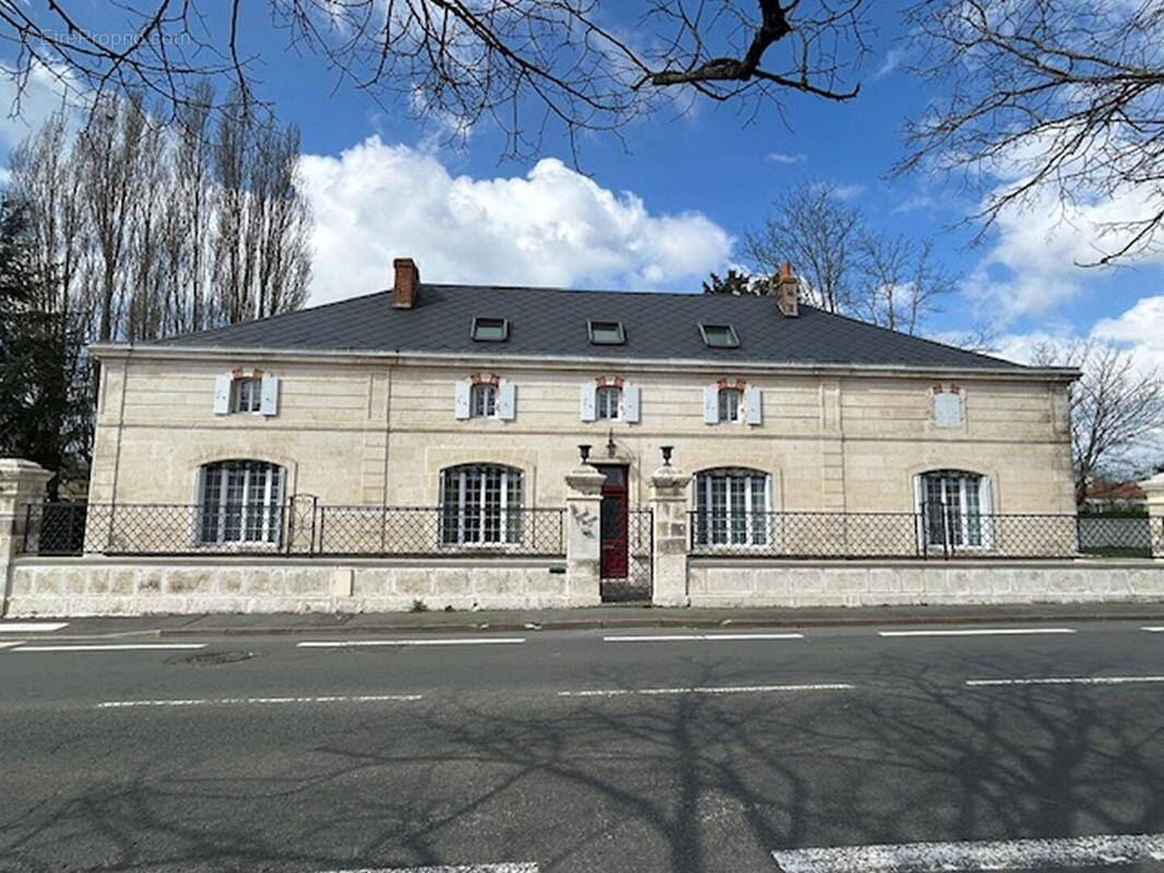 Maison à ROCHEFORT