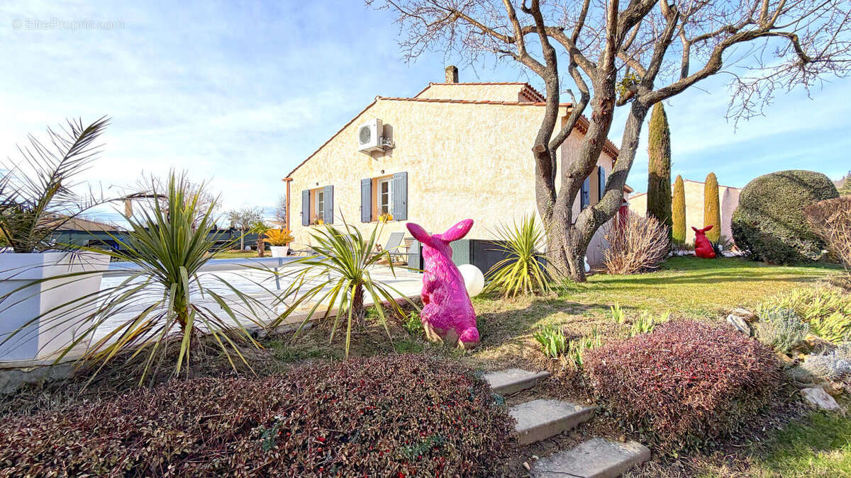 Maison à FORCALQUIER