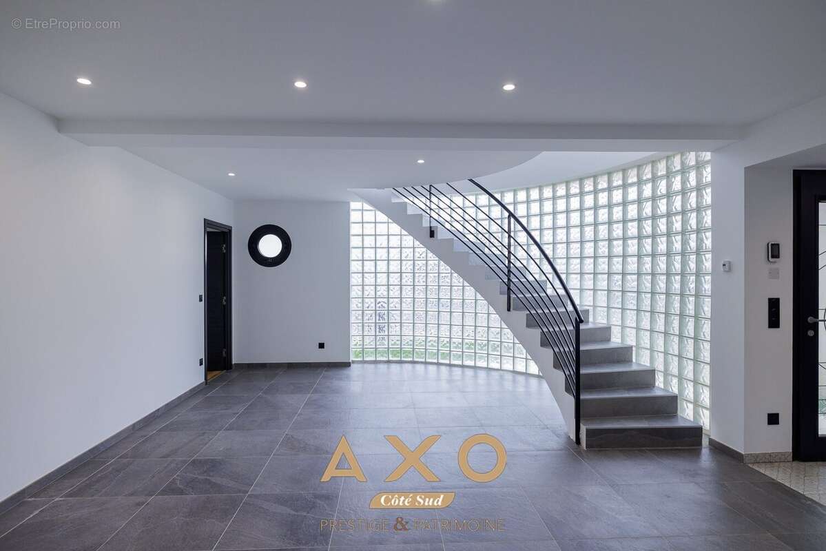 Maison à SALON-DE-PROVENCE