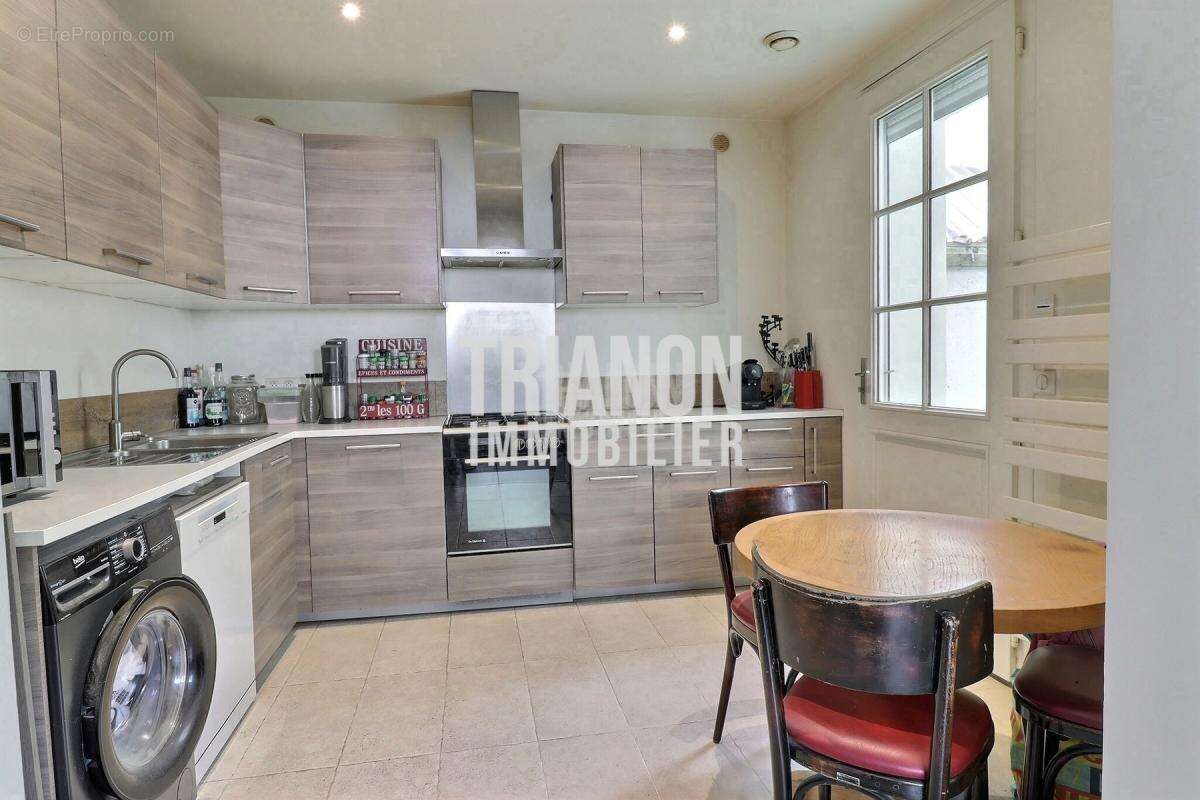 Appartement à SURESNES