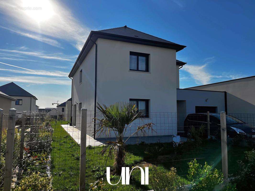 Maison à BLAINVILLE-SUR-ORNE