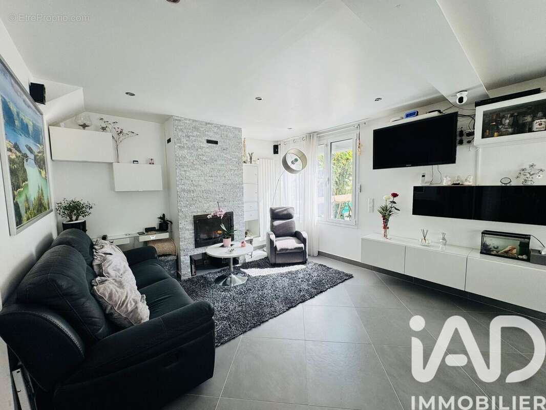 Photo 9 - Maison à SAVIGNY-SUR-ORGE