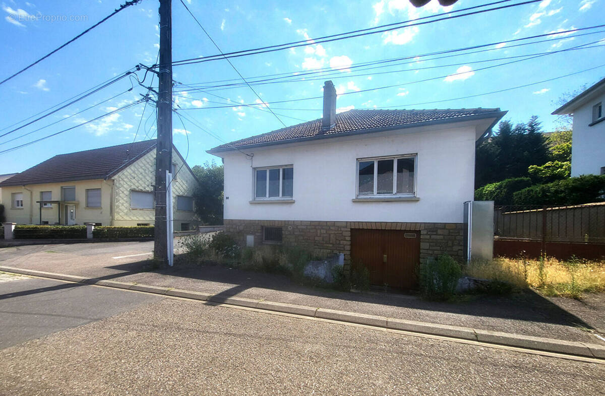 Maison à CORNY-SUR-MOSELLE