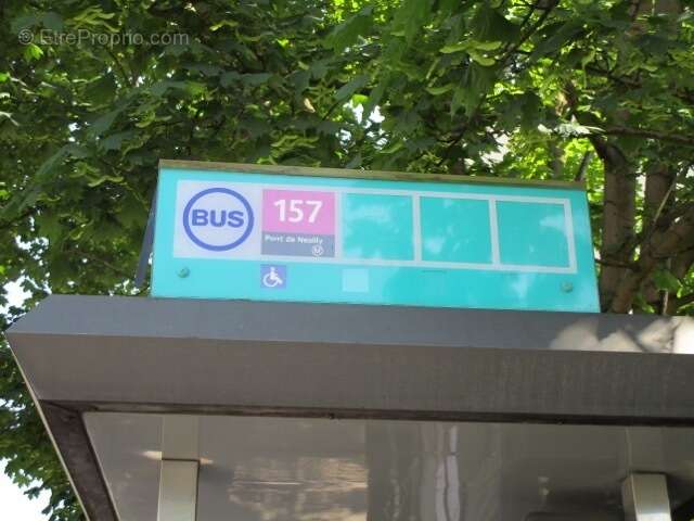 Autre à NANTERRE