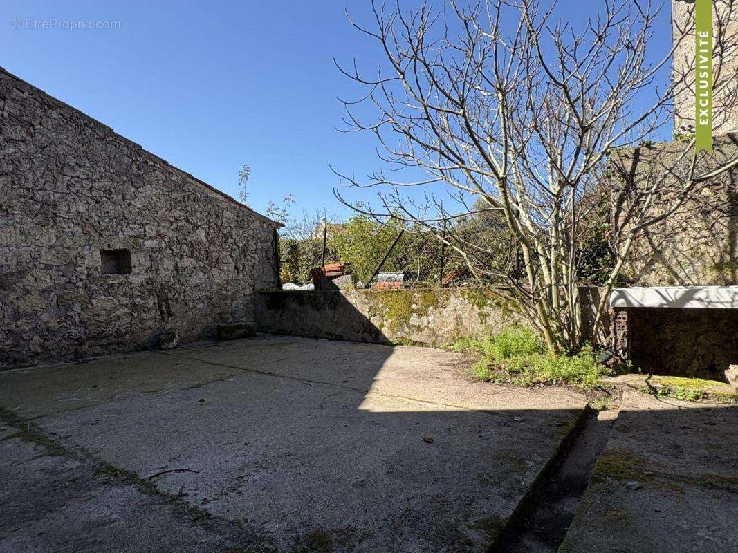 Maison à GALAPIAN