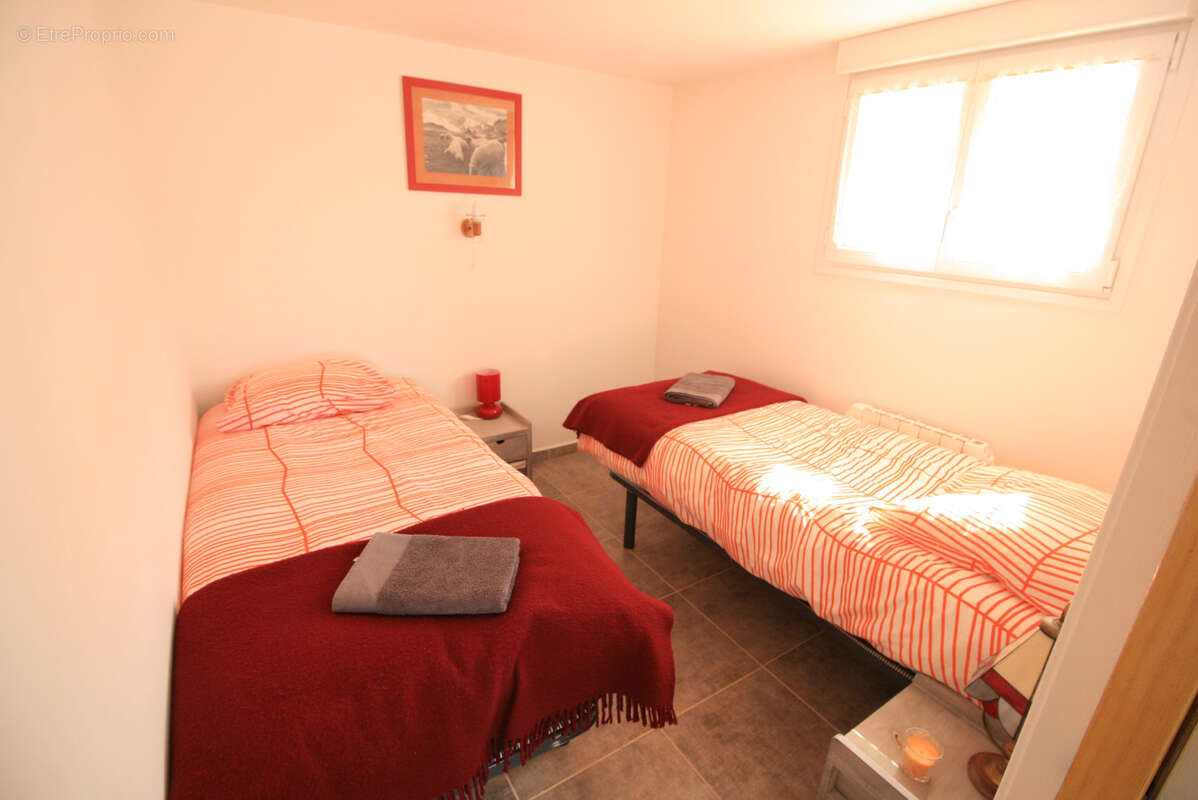 Maison en pierre avec grange - photo 14