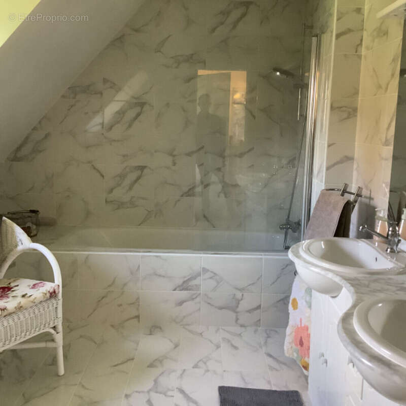 Maison à PLOUGUENAST