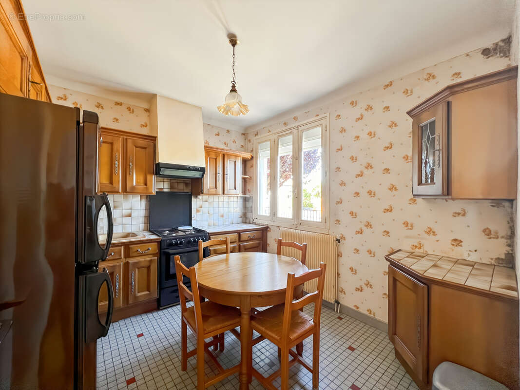 Maison à PONT-DU-CHATEAU