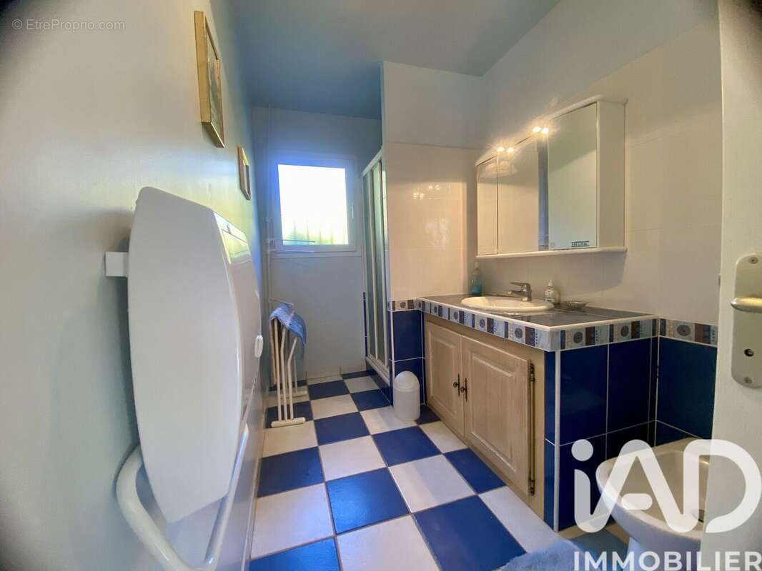 Photo 8 - Maison à HECHES