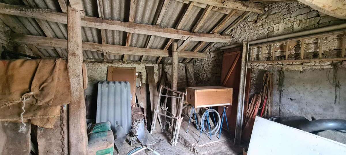 Grange à rénover Village Saint Hilaire De Clisson 75 M² sur terrain de 231 M² - photo 10