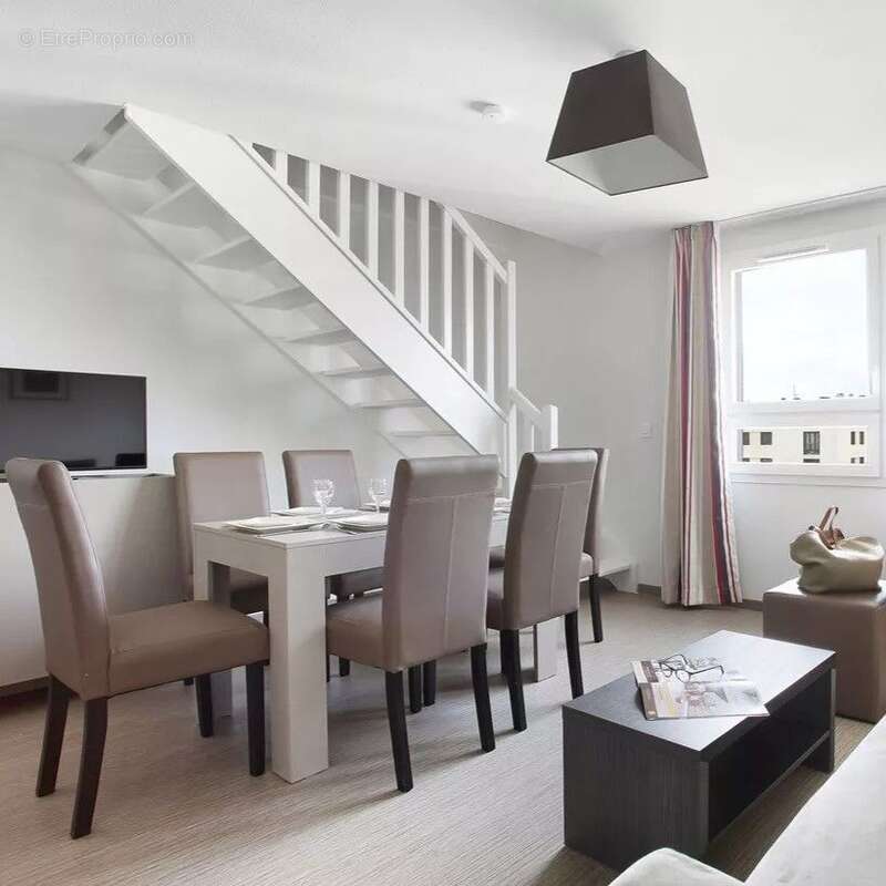 Appartement à MARSEILLE-4E