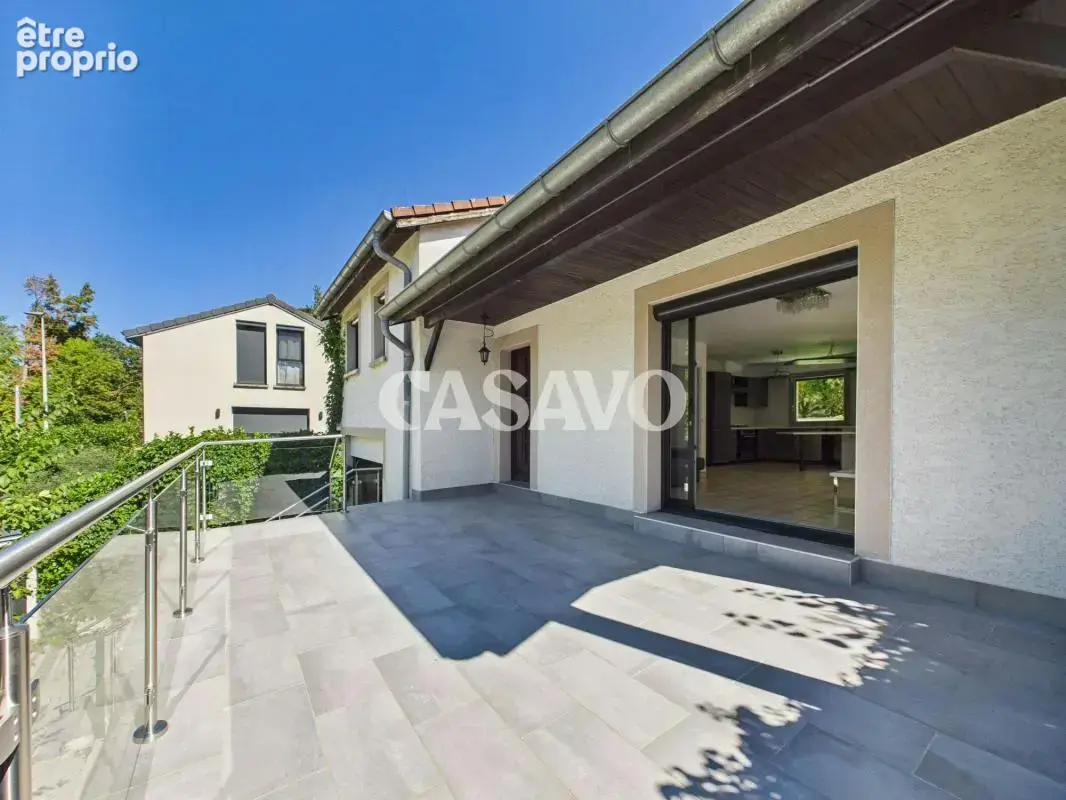 Vente Maison 5 pièces de 134m² - 69130 Écully - photo 16