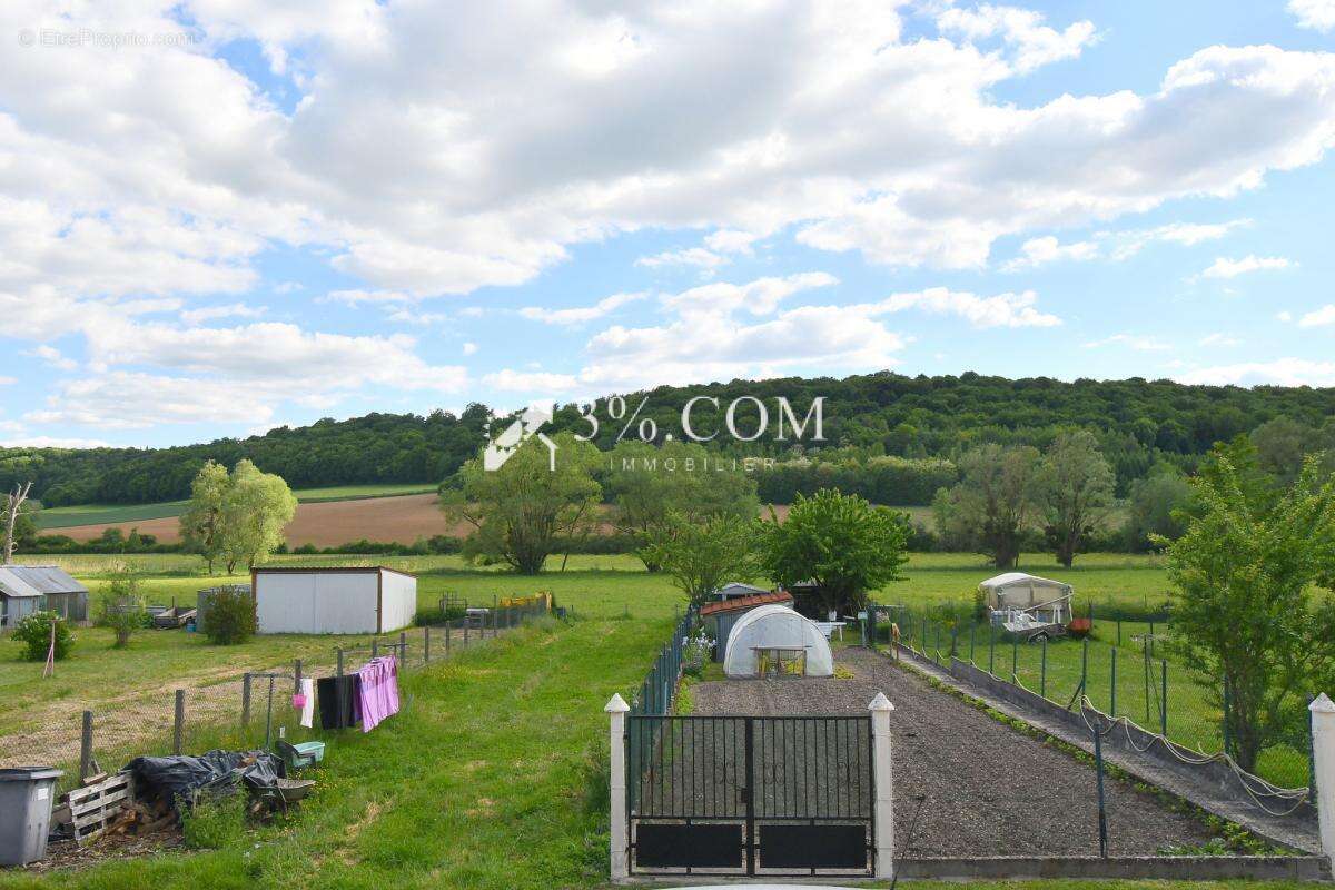 Maison à VANNES-LE-CHATEL