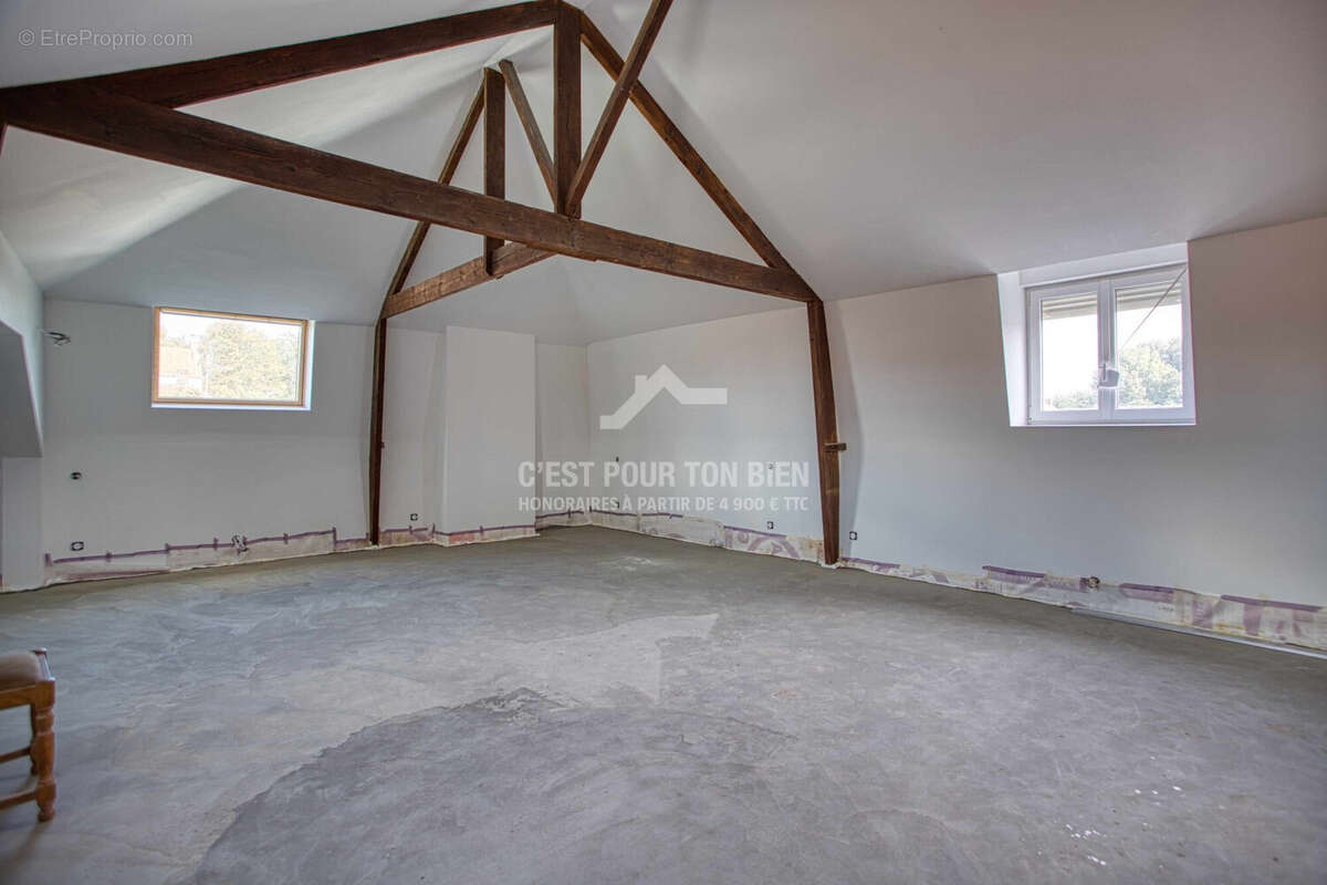 Maison à ENNETIERES-EN-WEPPES