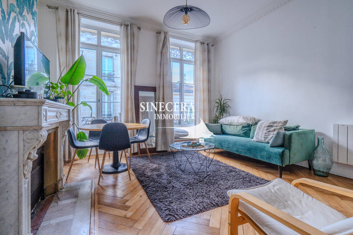 Appartement à BORDEAUX