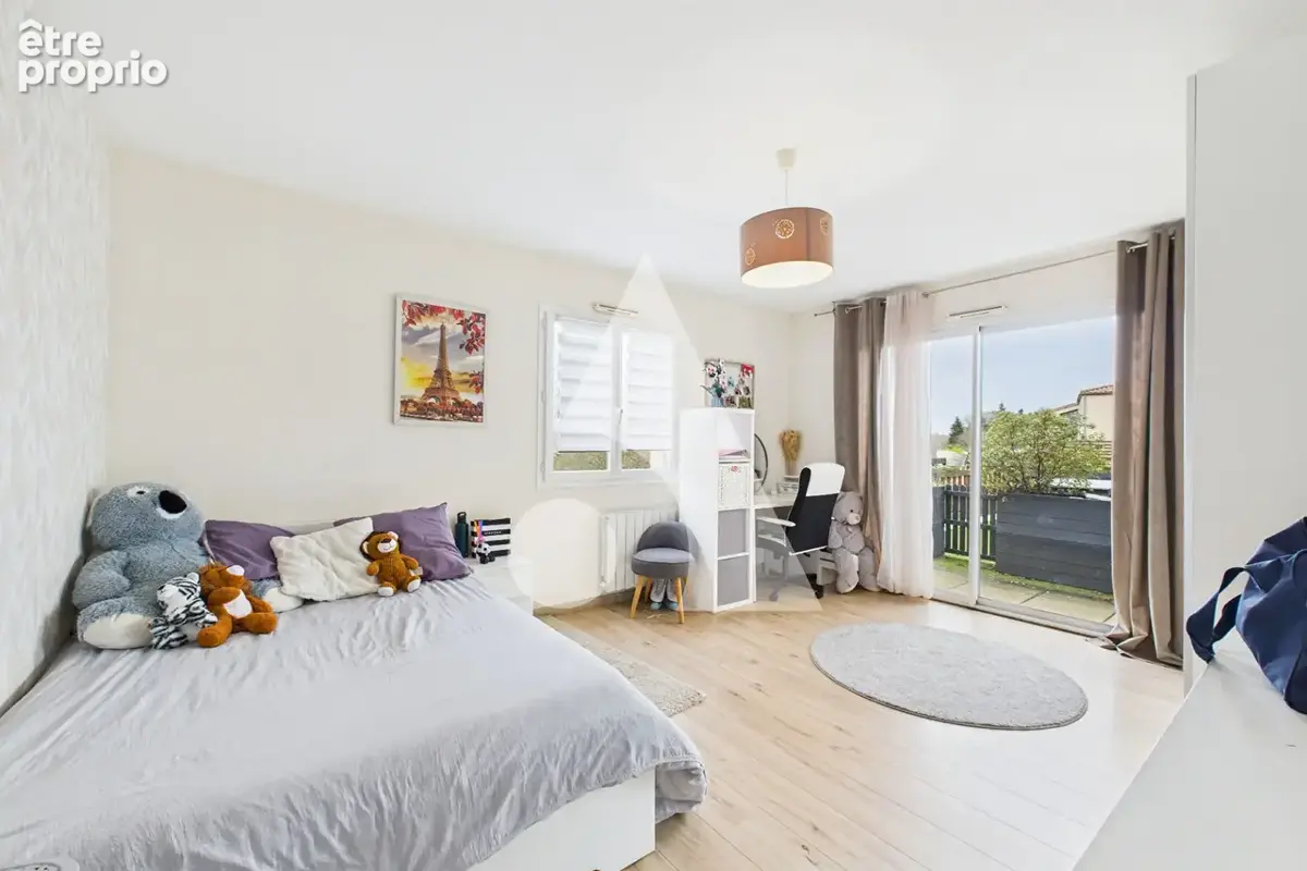 Maison familiale avec logement indépendant - La Roche-sur-Yon 260 m² habitable - photo 8