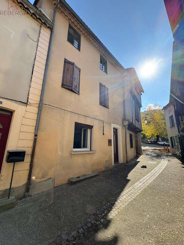 Maison à AUSSILLON