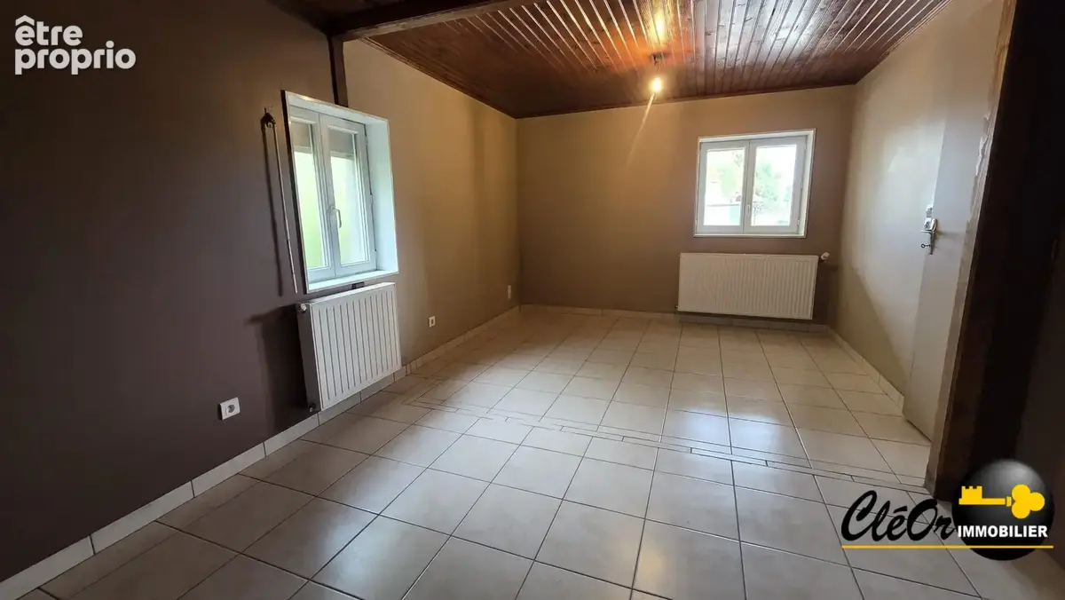 Maison 134 m² à Montjay  - photo 7