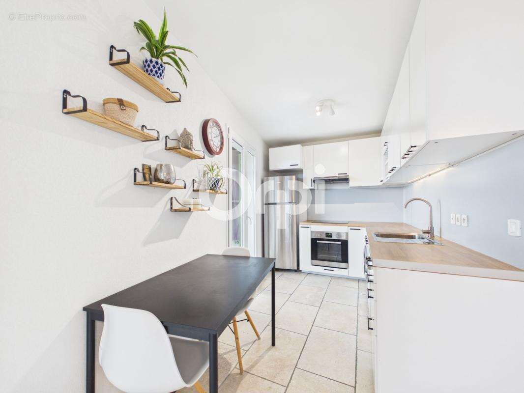 Appartement à MONTAUROUX