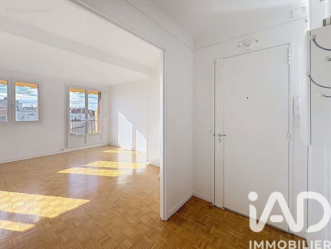Photo 6 - Appartement à COLOMBES