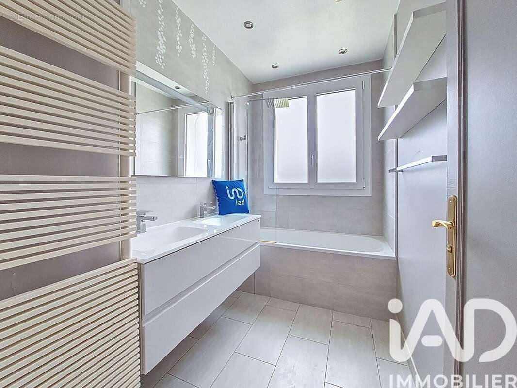 Photo 8 - Maison à OZOIR-LA-FERRIERE