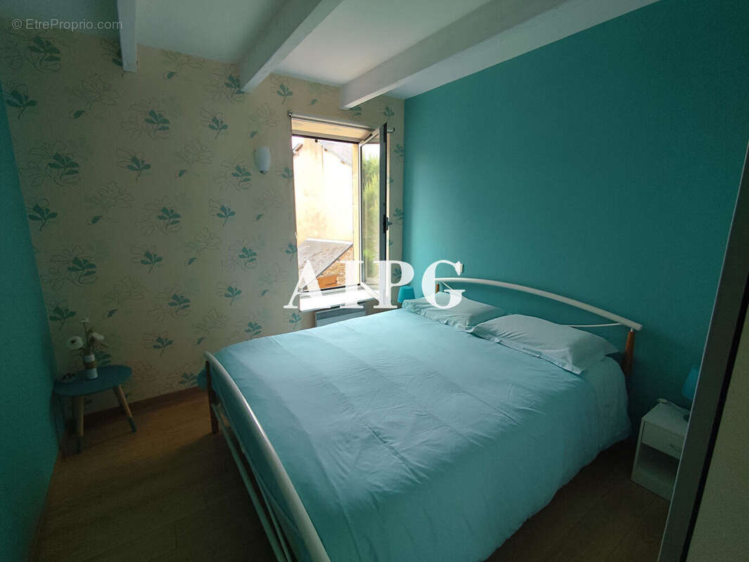 LANTIC, ensemble de deux maisons rénovées à vendre - photo 15