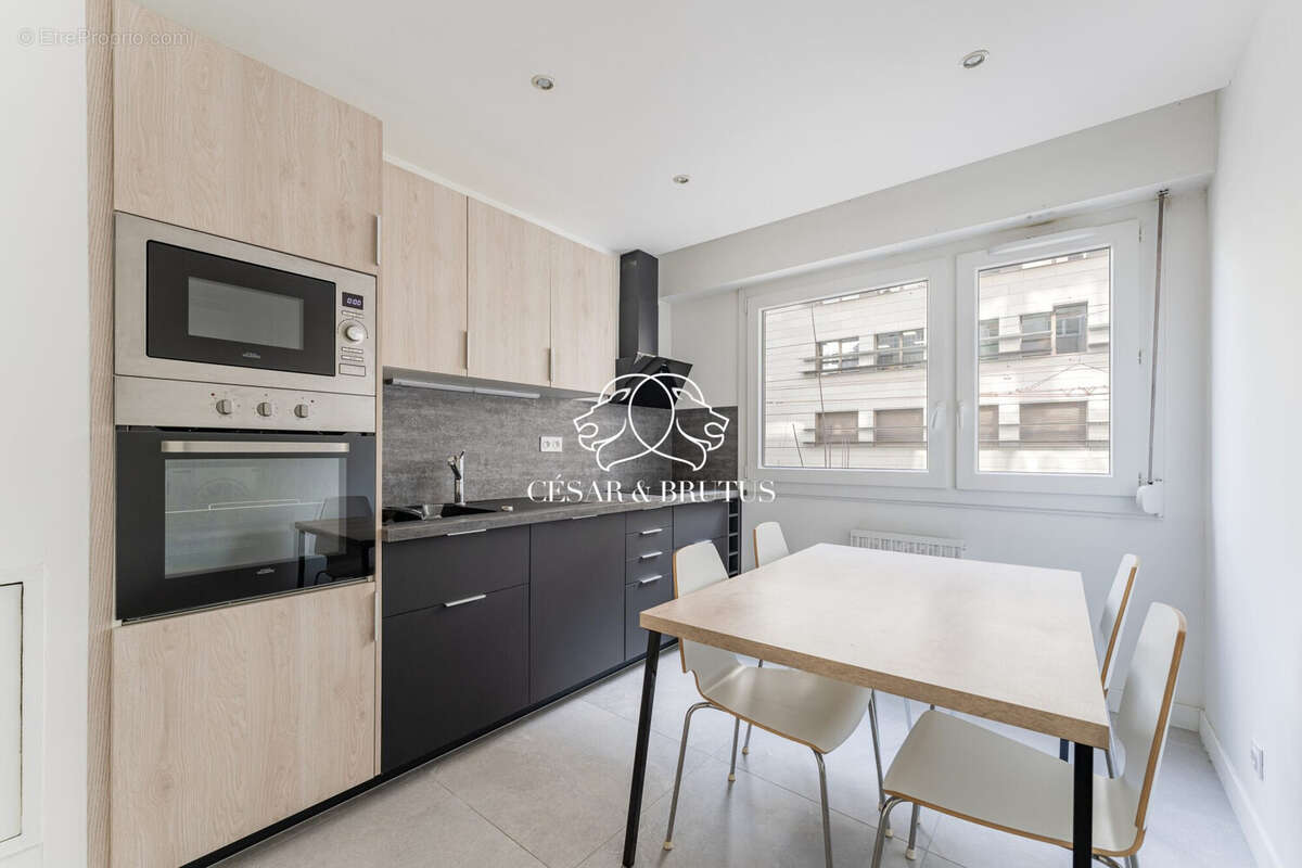 Appartement à LYON-3E