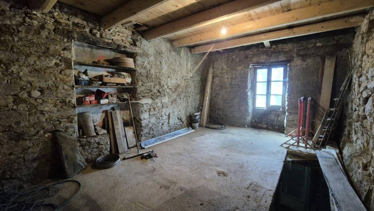 Maison à FERRALS-LES-MONTAGNES