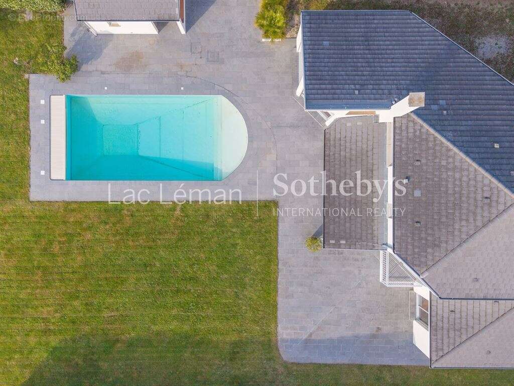 Propriété contemporaine à proximité du Lac Leman - photo 2