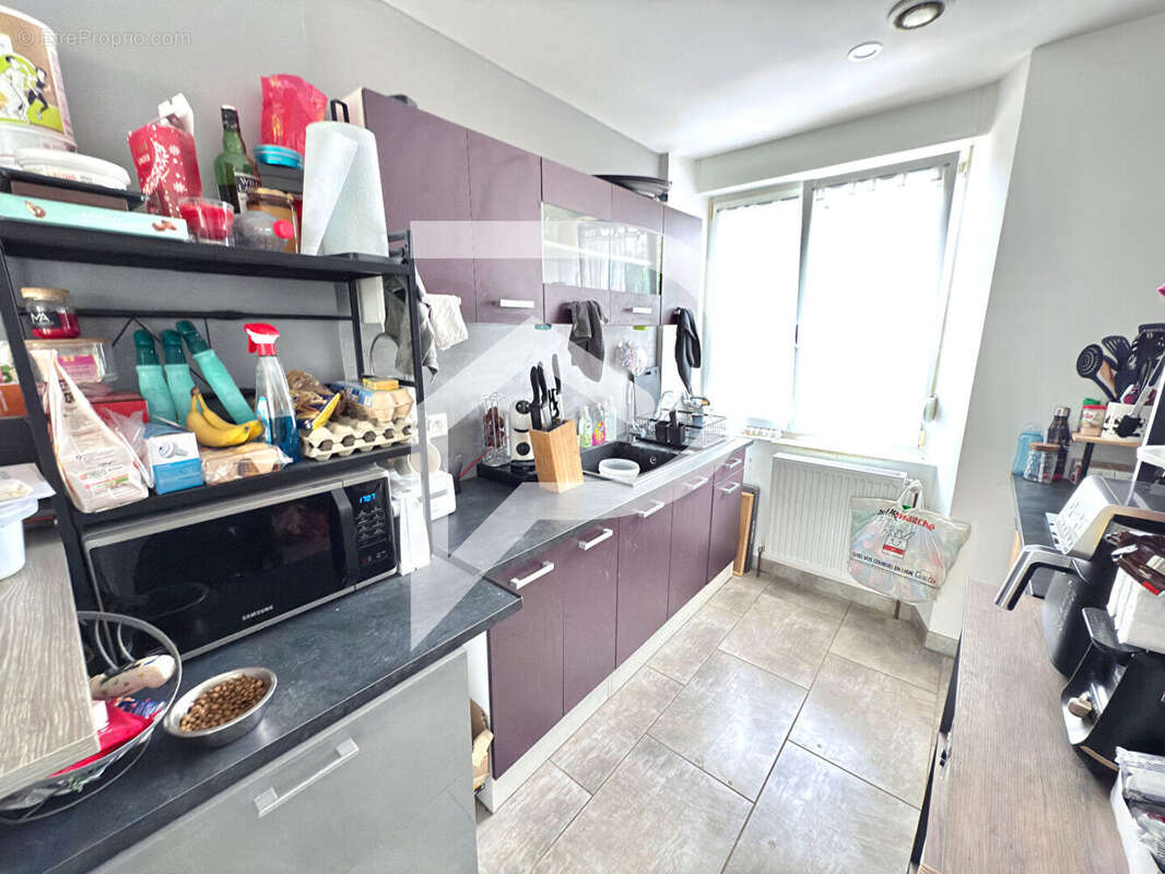 Maison à MANDRES-LA-COTE