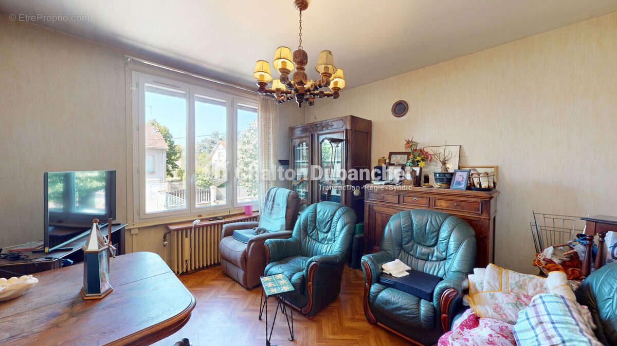 ROANNE - Maison de 114 m² - photo 5
