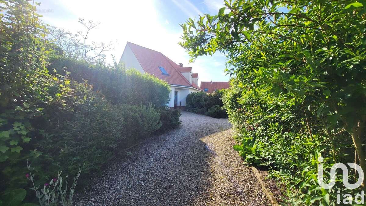 Photo 2 - Maison à SERQUES