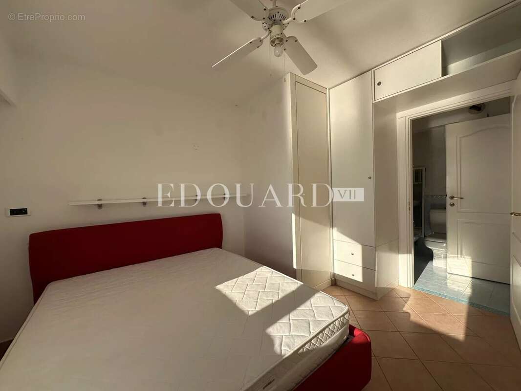 Appartement à ROQUEBRUNE-CAP-MARTIN